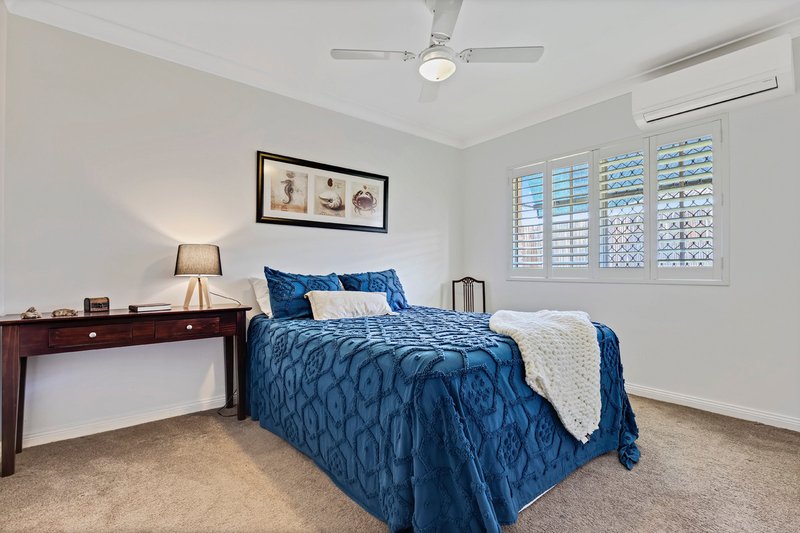 Photo - 2 Maroochy Waters Drive, Maroochydore QLD 4558 - Image 17