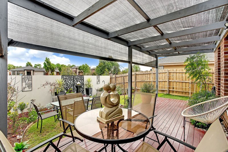 Photo - 2 Marot Way, Mernda VIC 3754 - Image 4