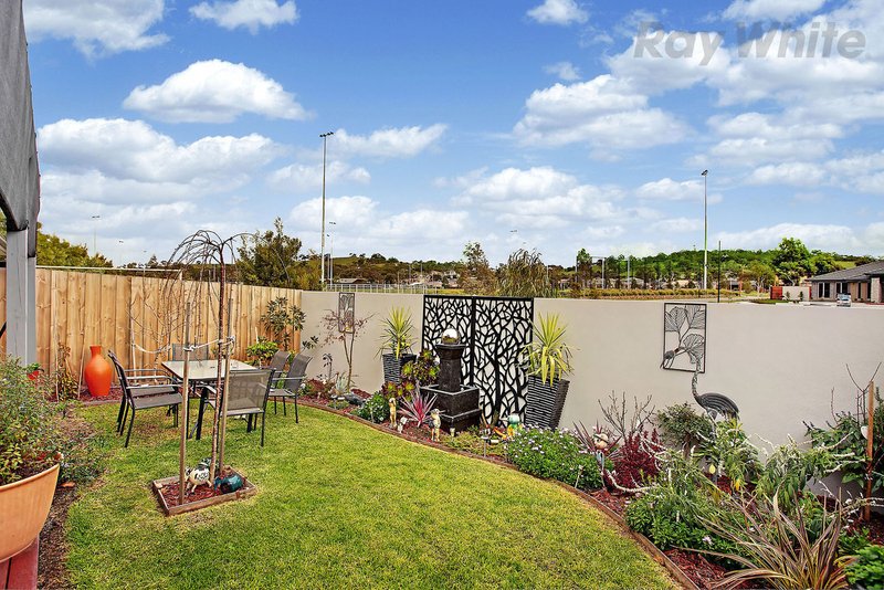 Photo - 2 Marot Way, Mernda VIC 3754 - Image 7