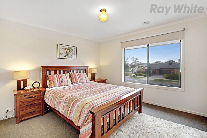 Photo - 2 Marot Way, Mernda VIC 3754 - Image 10