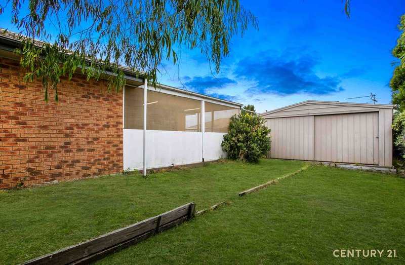 Photo - 2 Marson Court, Pakenham VIC 3810 - Image 9