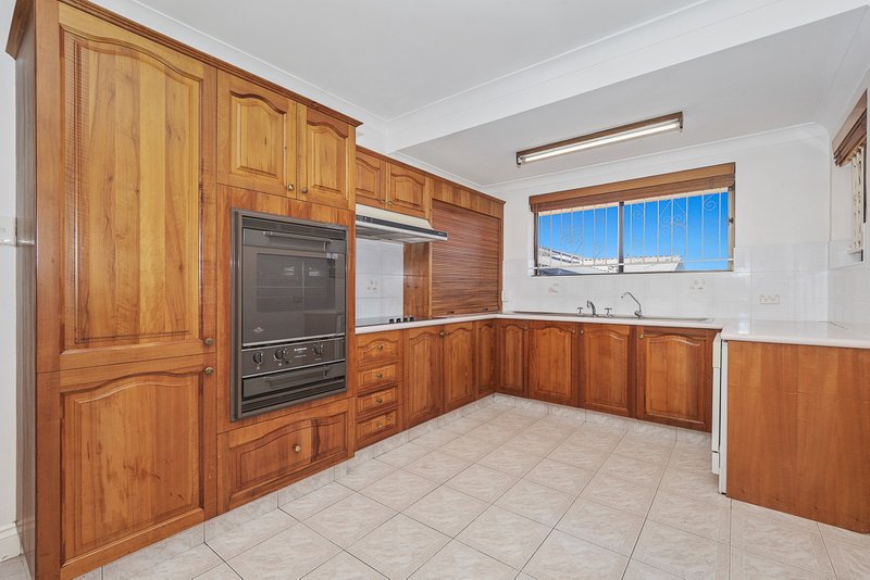 Photo - 2 Marx Street, Mcdowall QLD 4053 - Image 4