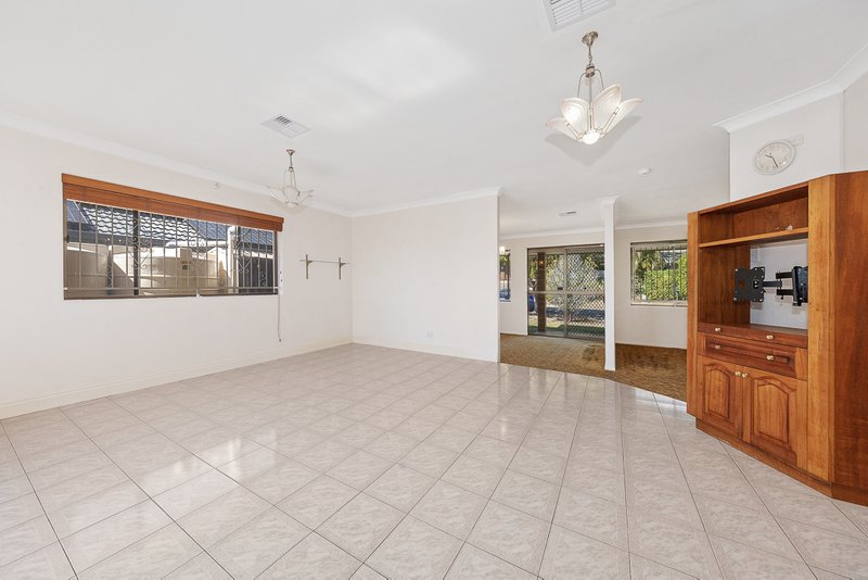 Photo - 2 Marx Street, Mcdowall QLD 4053 - Image 6
