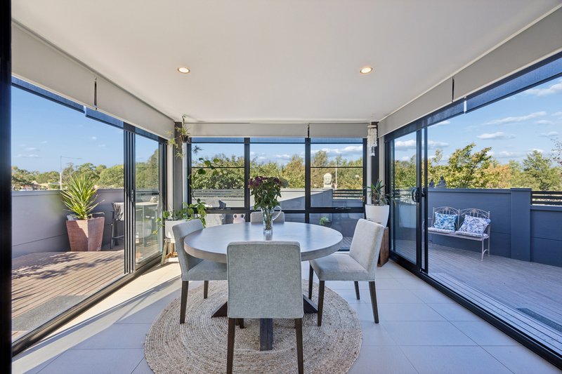Photo - 2 Mary Lee Street, Bonython ACT 2905 - Image 2