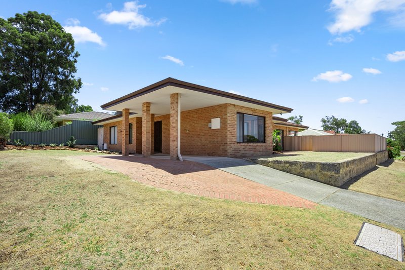 Photo - 2 Masefield Avenue, North Lake WA 6163 - Image 20