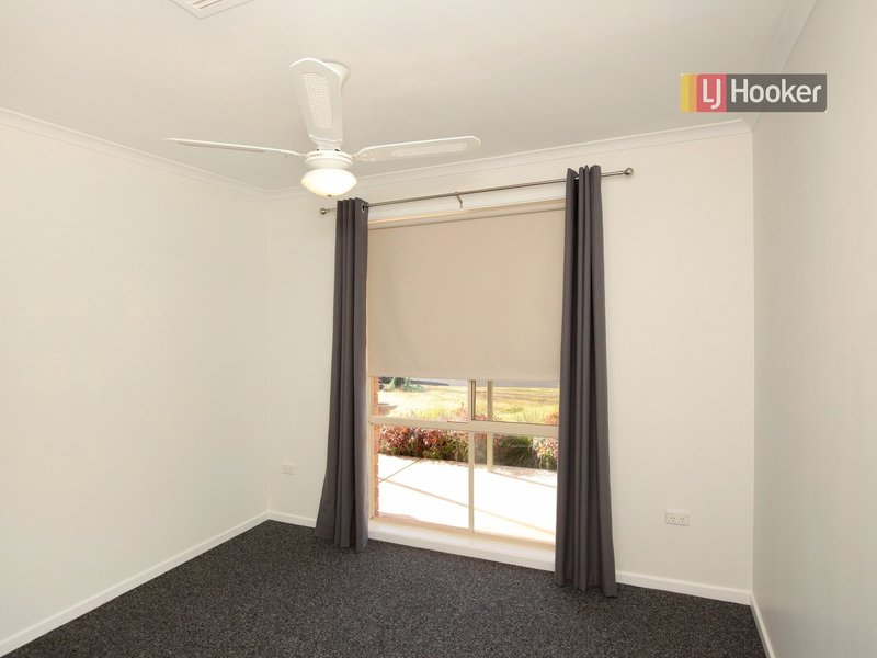 Photo - 2 Matheson Place, Estella NSW 2650 - Image 12