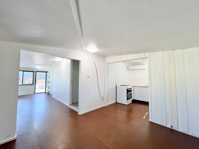 Photo - 2 Matumba Road, Buff Point NSW 2262 - Image 4