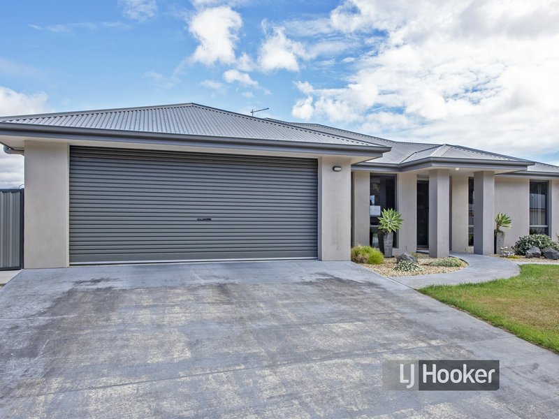 Photo - 2 Maxwell Place, Wynyard TAS 7325 - Image 12