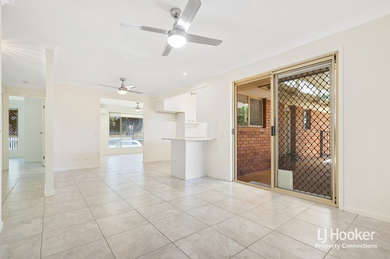 Photo - 2 Mayfair Street, Bray Park QLD 4500 - Image 6