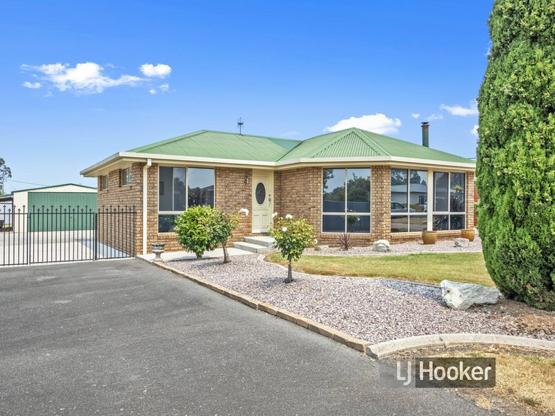 Photo - 2 Mcarthur Street, Wynyard TAS 7325 - Image 11