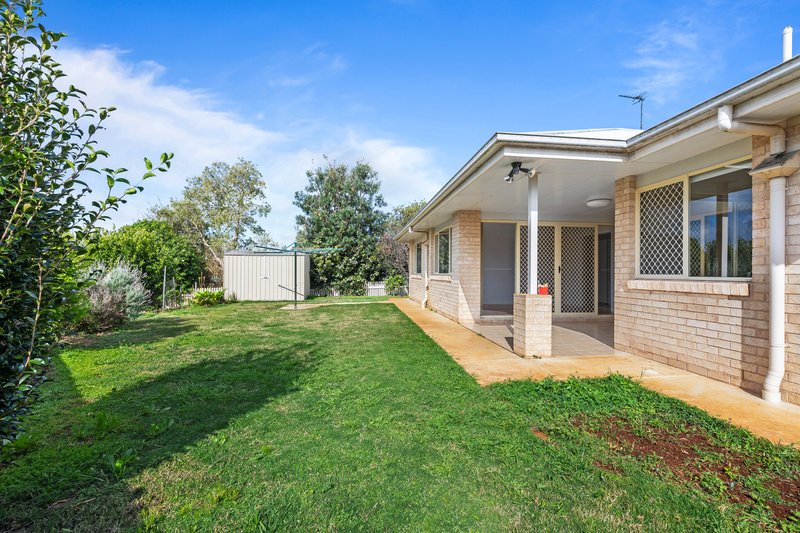 Photo - 2 Mccallum Court, Middle Ridge QLD 4350 - Image 8