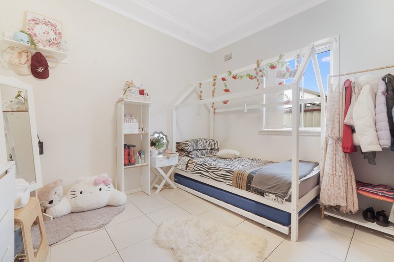 Photo - 2 Mcclelland Street, Chester Hill NSW 2162 - Image 5