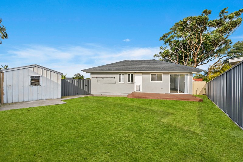 Photo - 2 Mccool Street, Warilla NSW 2528 - Image 6