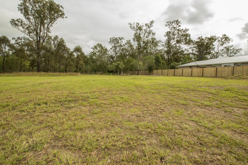 Photo - 2 Mckellar Street, Rosewood QLD 4340 - Image 3