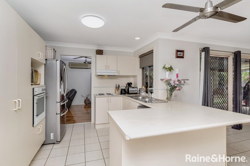 Photo - 2 Mclaren Court, Kirwan QLD 4817 - Image 3