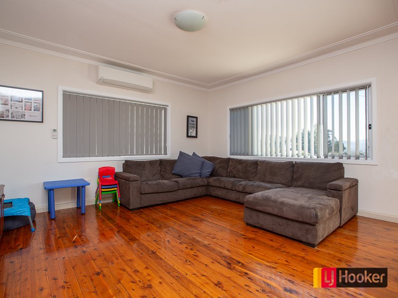 Photo - 2 Mcrae Street, Hillvue NSW 2340 - Image 9