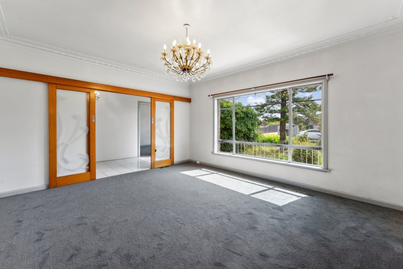 Photo - 2 Mcshane Street, Reservoir VIC 3073 - Image 2