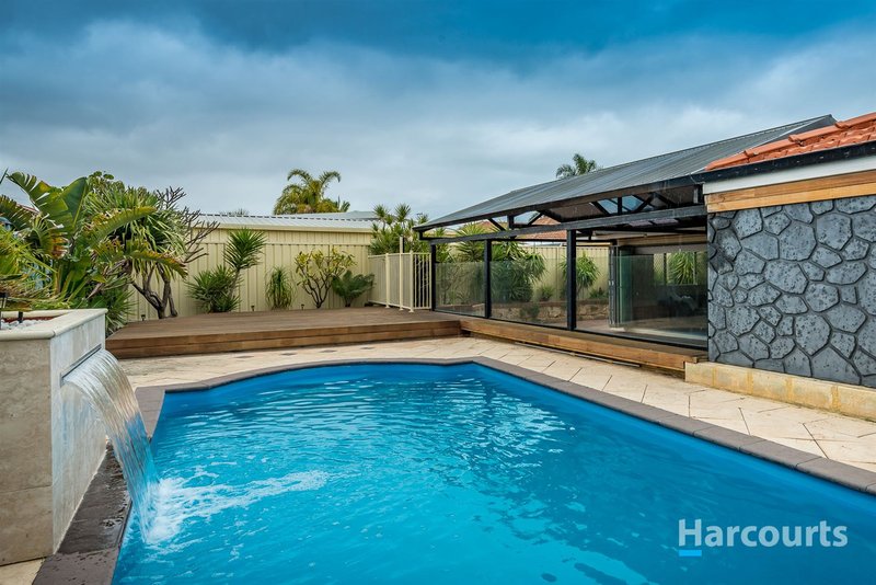 2 Meadow Place, Quinns Rocks WA 6030