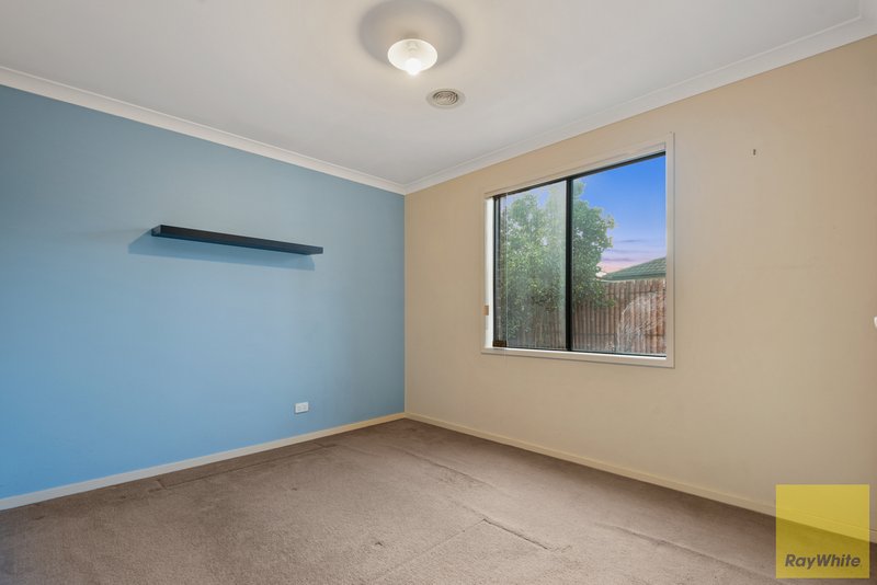 Photo - 2 Meadow Way, Tarneit VIC 3029 - Image 21