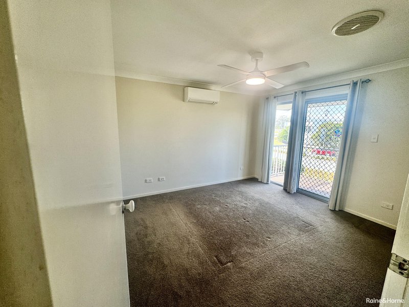 Photo - 2 Meadowbrook Drive, Meadowbrook QLD 4131 - Image 6