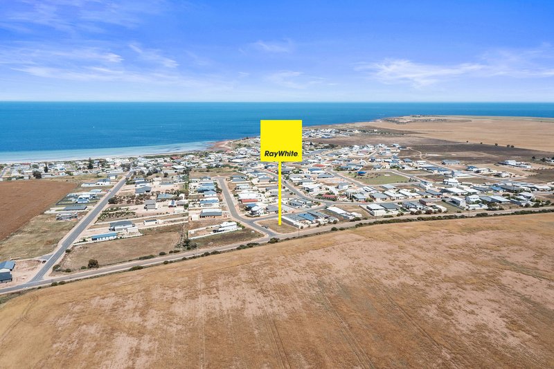 Photo - 2 Meander Way, North Beach SA 5556 - Image 8