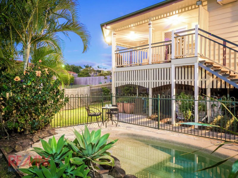 2 Medeo Ct , Eatons Hill QLD 4037