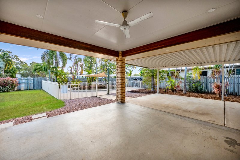 Photo - 2 Melia Court, Bushland Beach QLD 4818 - Image 11