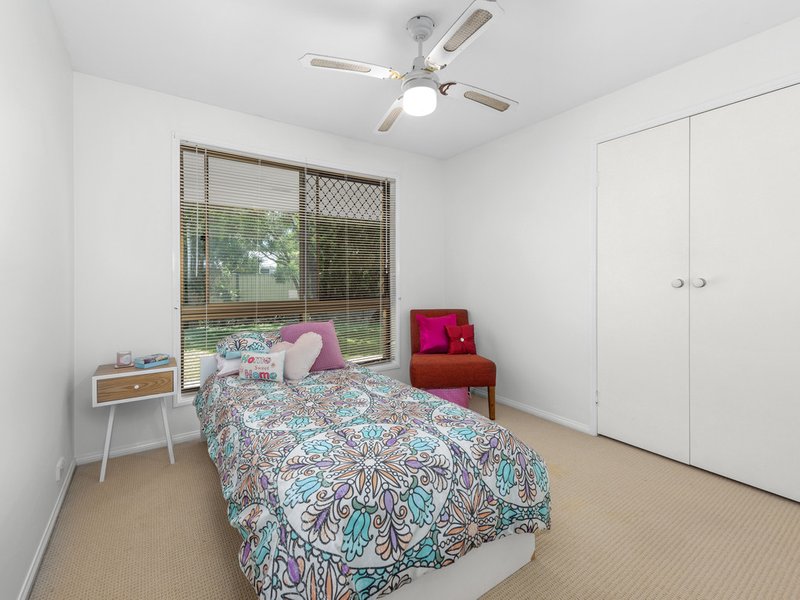 Photo - 2 Mell Street, Bracken Ridge QLD 4017 - Image 10