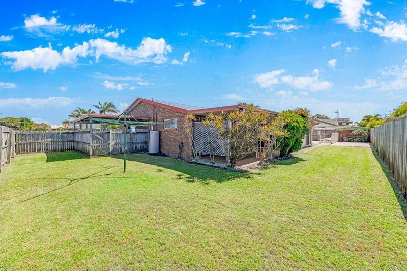 Photo - 2 Merchant Street, Bargara QLD 4670 - Image 15