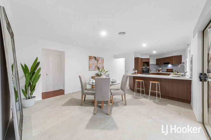 Photo - 2 Mertz Way, Point Cook VIC 3030 - Image 7