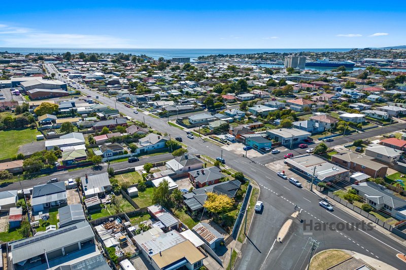 Photo - 2 Middle Road, Devonport TAS 7310 - Image 29