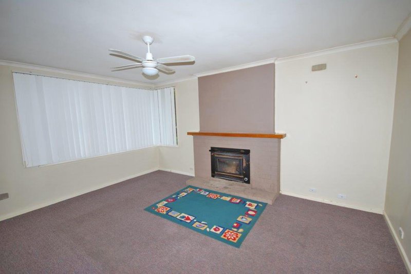 Photo - 2 Middle Road, New Norfolk TAS 7140 - Image 3