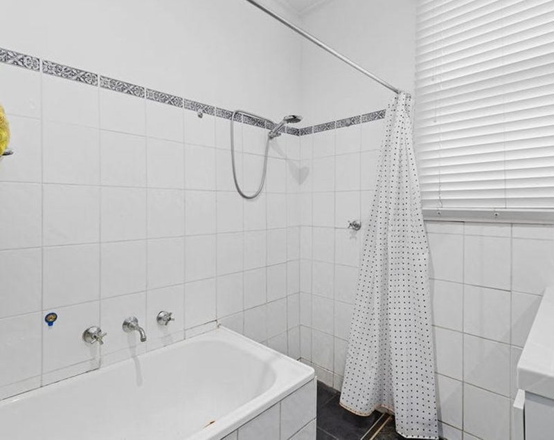 Photo - 2 Miller Street, Seacombe Gardens SA 5047 - Image 13