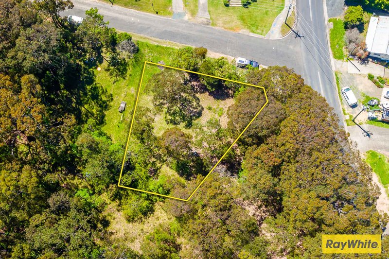 2 Millers Crescent, Moruya Heads NSW 2537