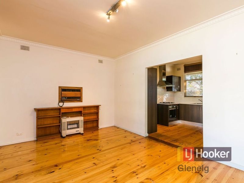 Photo - 2 Milne Street, Daw Park SA 5041 - Image 3