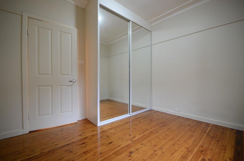 Photo - 2 Mimosa Ave , Toongabbie NSW 2146 - Image 8