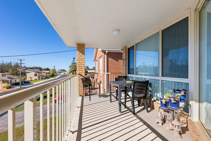 Photo - 2 Mimosa Place, Malua Bay NSW 2536 - Image 7