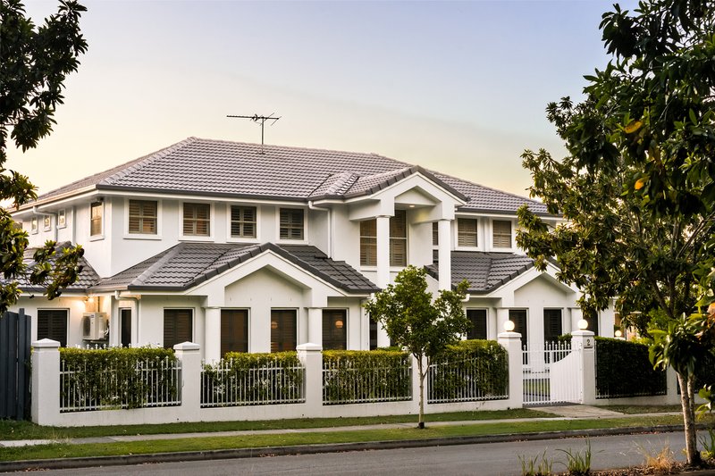 Photo - 2 Minnelli Place, Mcdowall QLD 4053 - Image 1