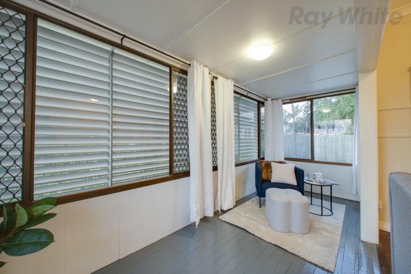 Photo - 2 Minnis Street, Eastern Heights QLD 4305 - Image 8