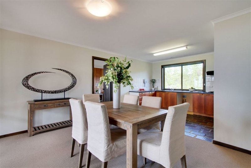 Photo - 2 Mirramar Park, Blackmans Bay TAS 7052 - Image 7