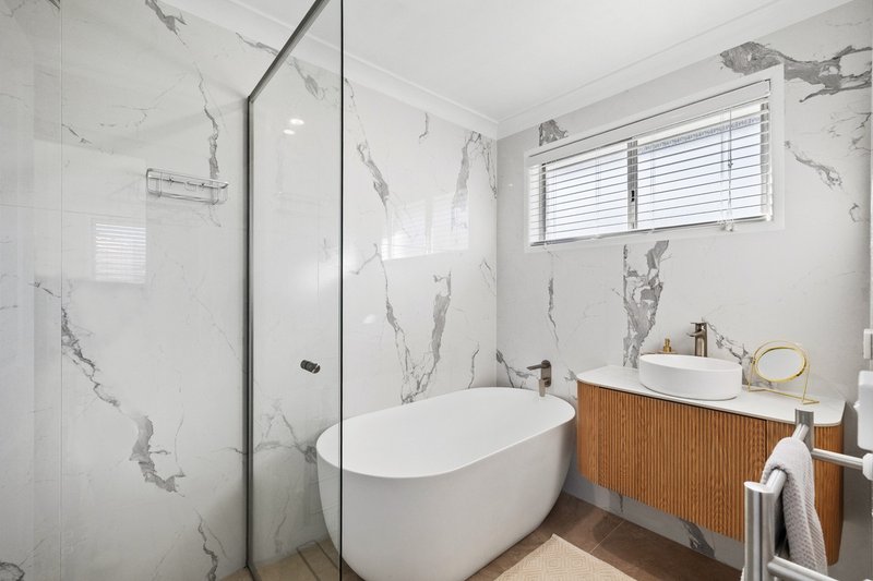 Photo - 2 Mitchell Street, Capalaba QLD 4157 - Image 6