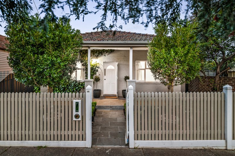 2 Molesworth Street, Coburg VIC 3058