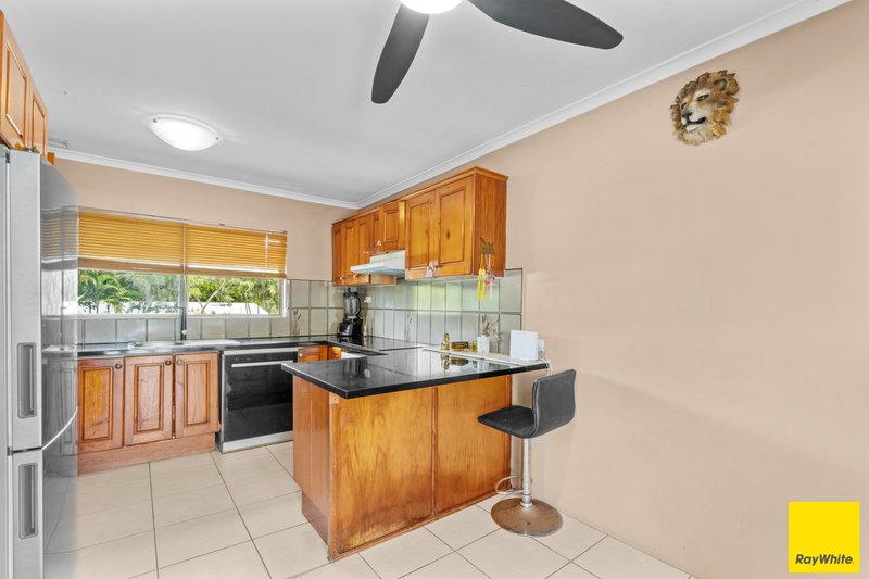 Photo - 2 Monica Close, Holloways Beach QLD 4878 - Image 3