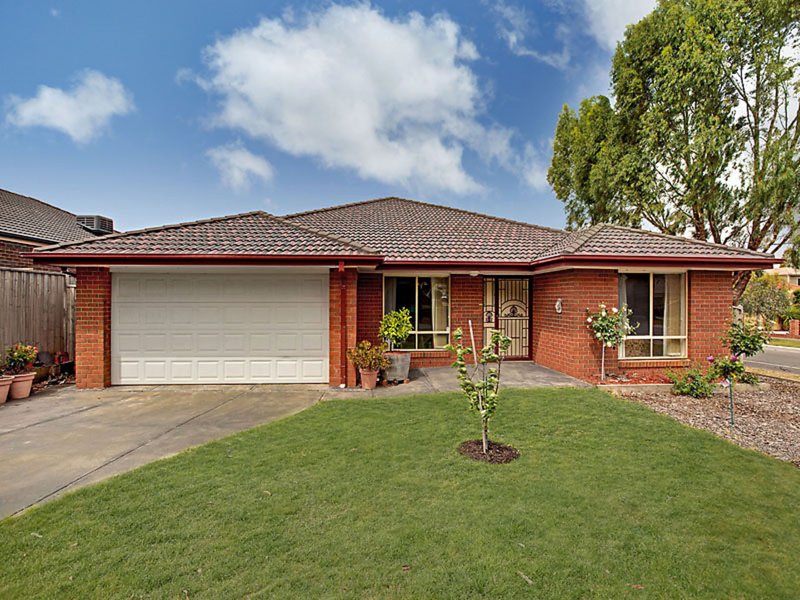 2 Montclaire Ave , South Morang VIC 3752