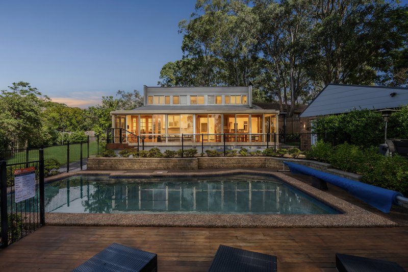 Photo - 2 Monteith Place, Baulkham Hills NSW 2153 - Image 17