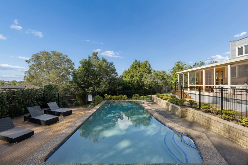 Photo - 2 Monteith Place, Baulkham Hills NSW 2153 - Image 20