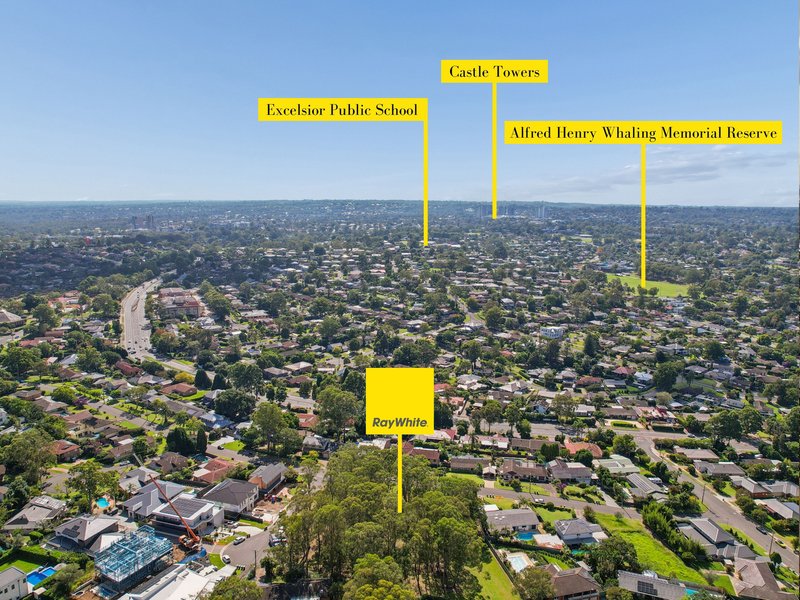 Photo - 2 Monteith Place, Baulkham Hills NSW 2153 - Image 22