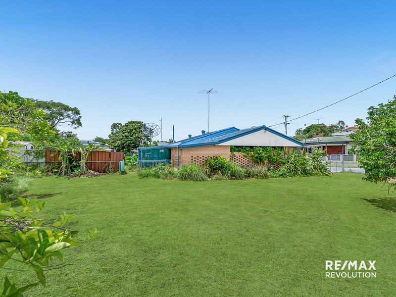 Photo - 2 Montreal Street, Wishart QLD 4122 - Image 10