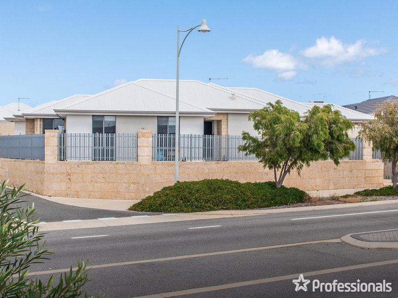 2 Mooka Lane, Golden Bay WA 6174