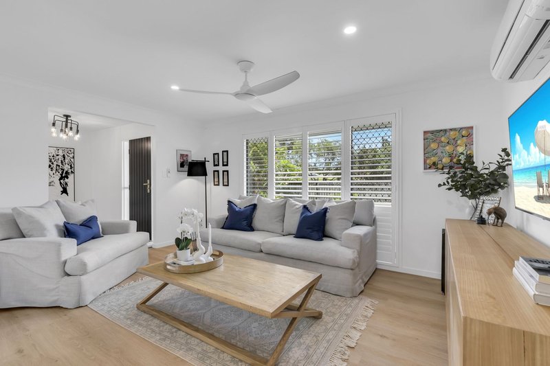 Photo - 2 Moolanda Street, Jindalee QLD 4074 - Image 4